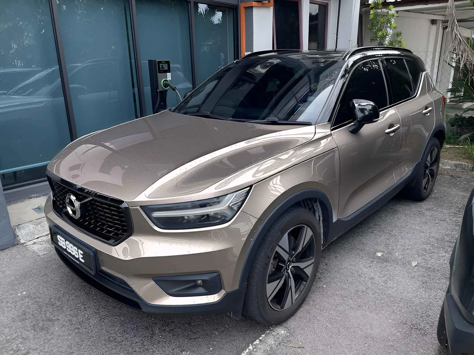 The same car finished in Bronze Colour PPF
